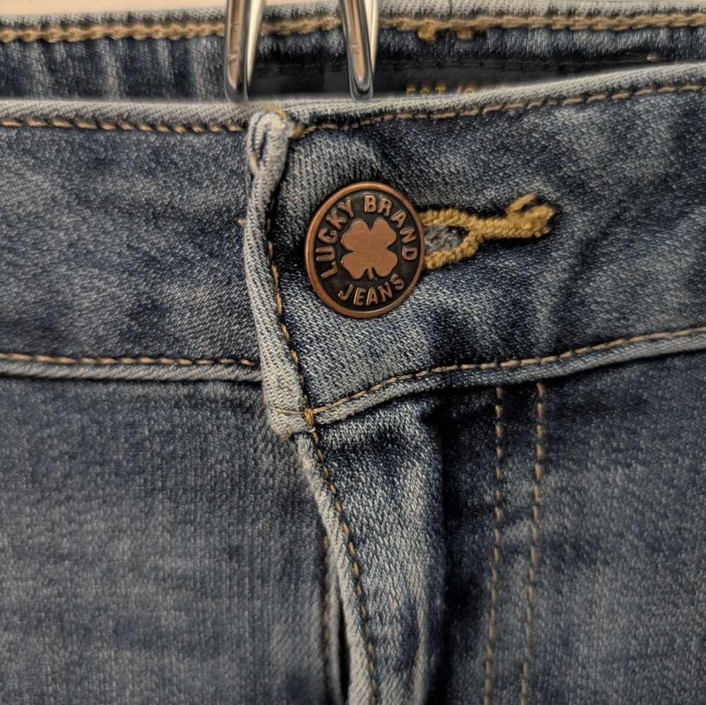 Lucky Brand Lolita Super Skinny Distressed Jeans, Size 0/25 - Picture 8 of 14